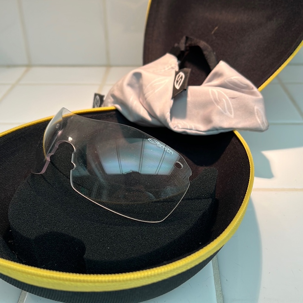 Smith Optics clear lens for Pivlock cycling sunglasses
